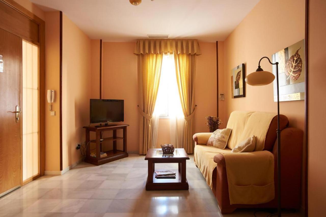 Apartamentos San Andrés Séville Extérieur photo
