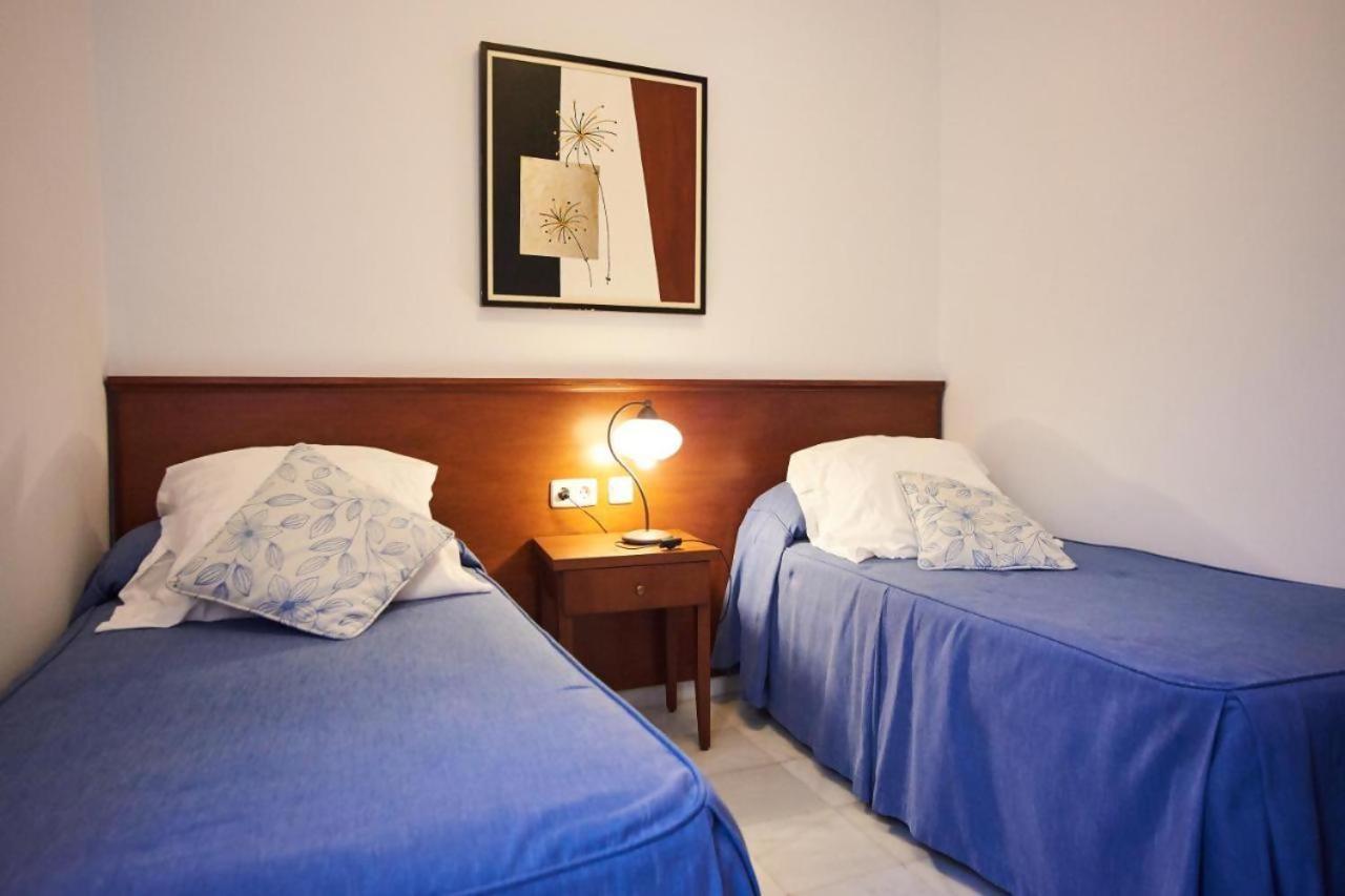 Apartamentos San Andrés Séville Extérieur photo