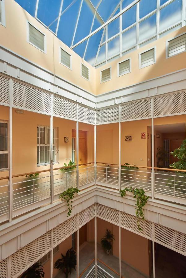 Apartamentos San Andrés Séville Extérieur photo
