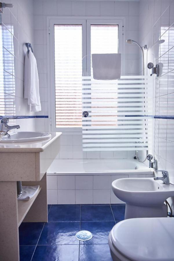 Apartamentos San Andrés Séville Extérieur photo