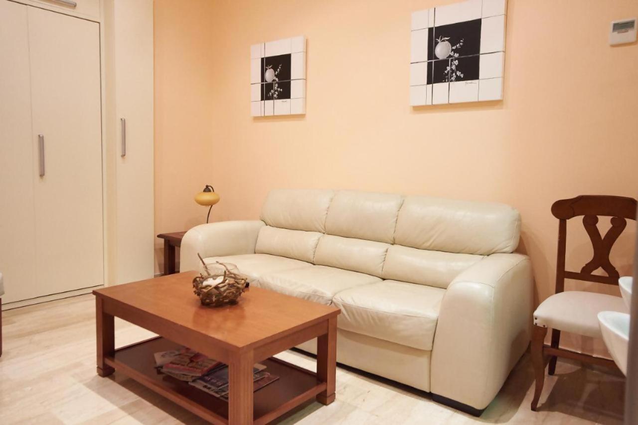 Apartamentos San Andrés Séville Extérieur photo