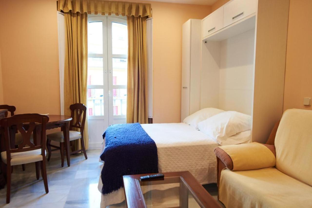 Apartamentos San Andrés Séville Extérieur photo