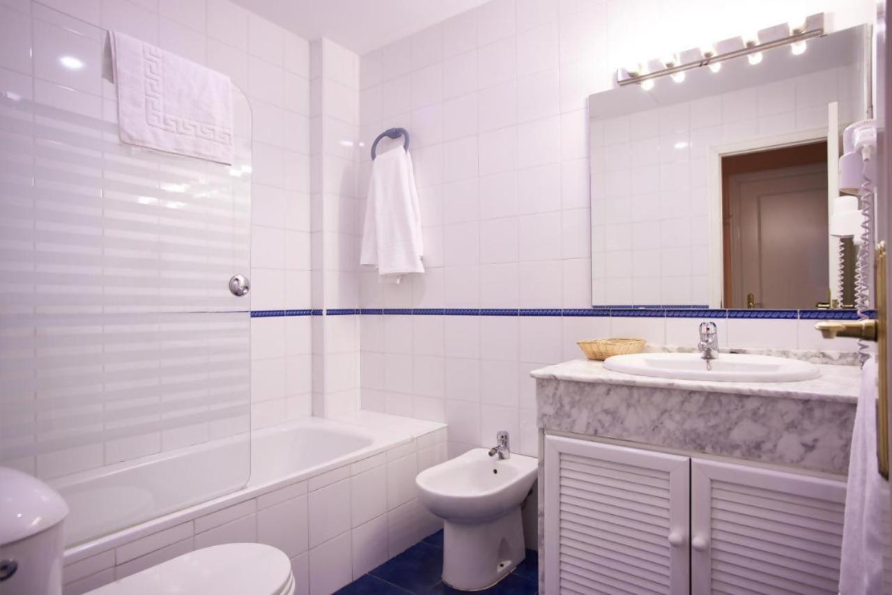 Apartamentos San Andrés Séville Extérieur photo