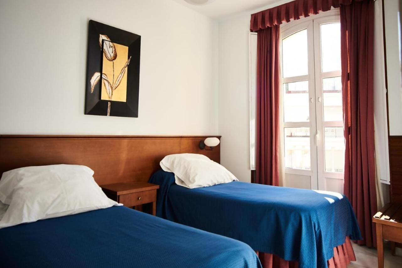 Apartamentos San Andrés Séville Extérieur photo