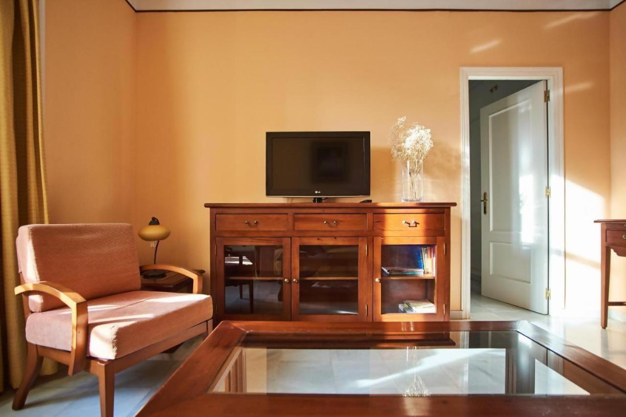 Apartamentos San Andrés Séville Extérieur photo